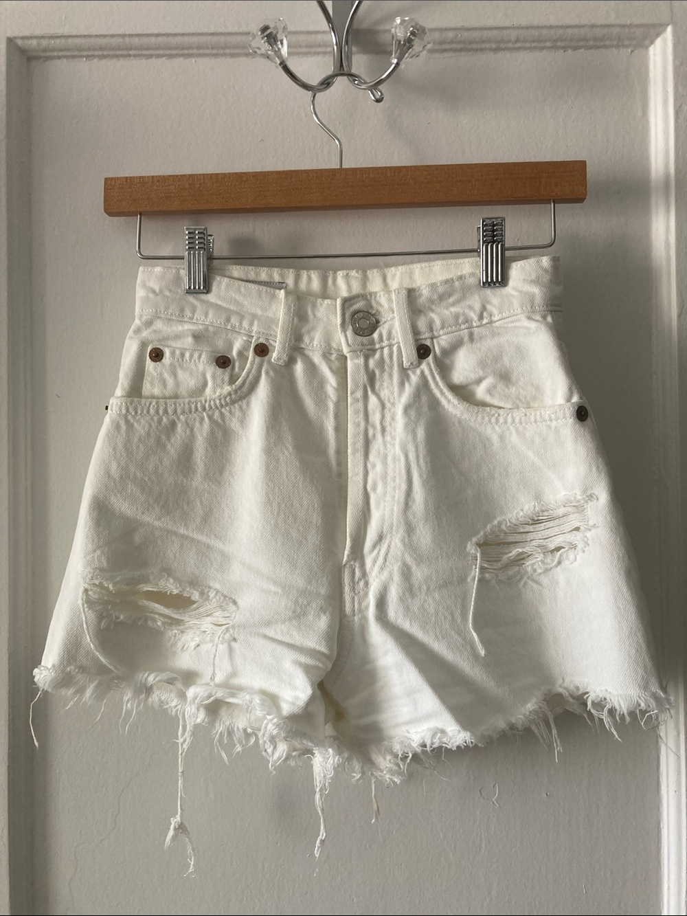 Zara White Distressed High-Rise Denim Shorts